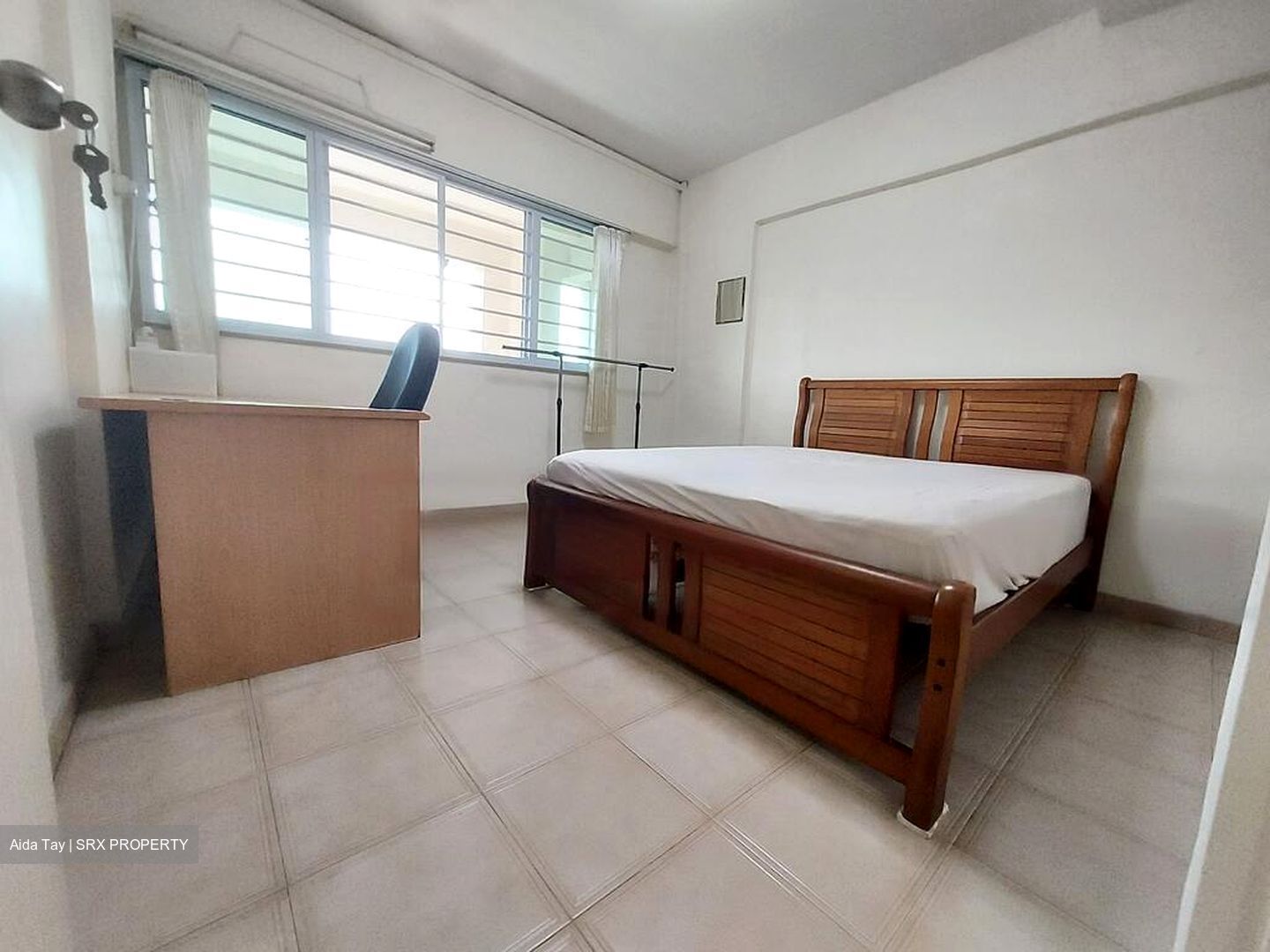 Blk 336 Jurong East Avenue 1 (Jurong East), HDB Executive #452772471